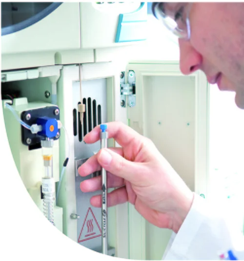 Columna HPLC SiliaChrom Plus de SiliCycle con sílice esférica totalmente porosa