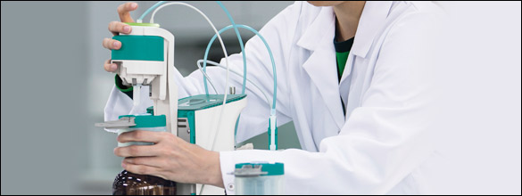 OMNIS Liquid Adapter de Metrohm - intercambio de reactivos sin abrir botellas con identificación RFID