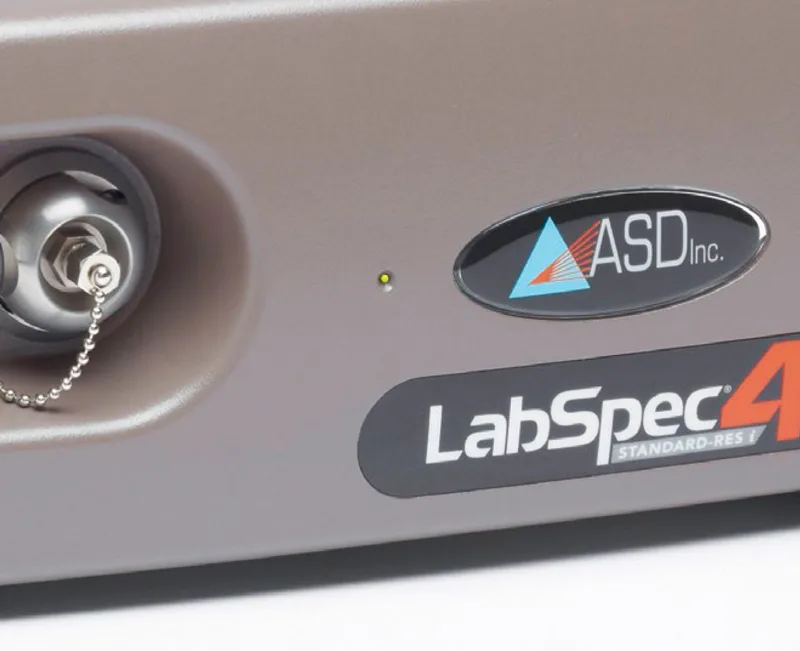 Instrumento LabSpec 4 para análisis lácteo: portátil robusto para mediciones sobremesa o terreno