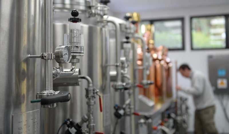 Línea de filtración automatizada con control PLC en planta cervecera argentina con HixFlow PES