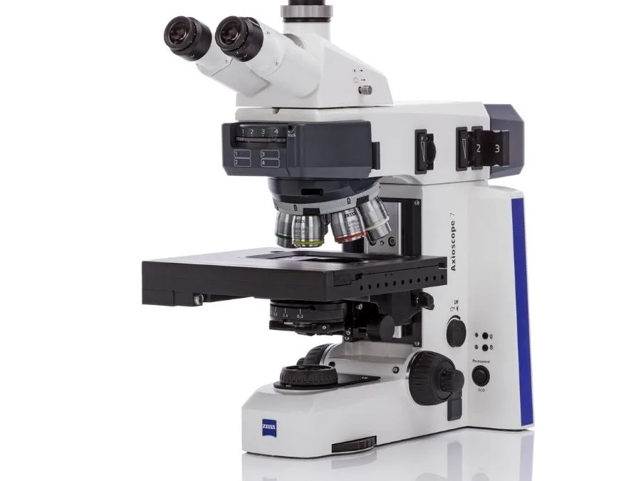Microscopio óptico ZEISS Axioscope para metalografía y ciencias de materiales