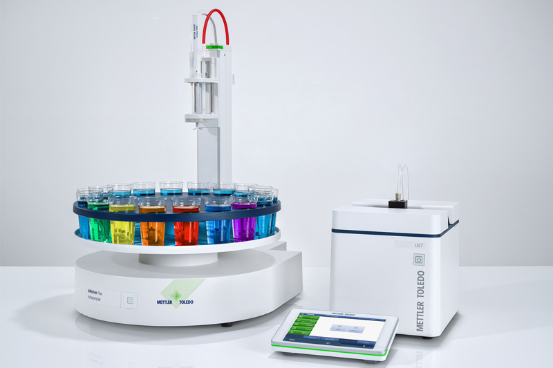 Accesorios y módulos CertiRef, CuvetteChanger y FillPal Mini para espectrofotómetros UV/VIS Excellence