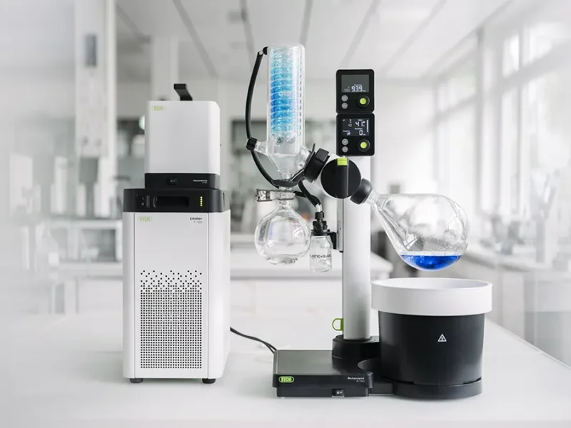 Imagen destacada: Nuevo Rotavapor® R-180 de BÜCHI: Evaporación diaria robusta, rentable y simplificada