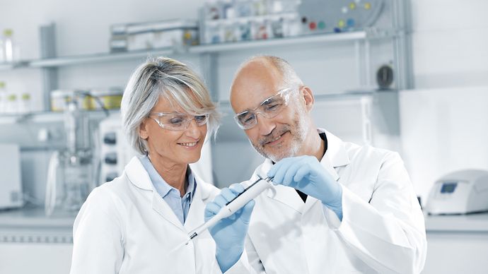 Servicio de calibración y mantenimiento de pipetas Sartorius Biohit en laboratorio